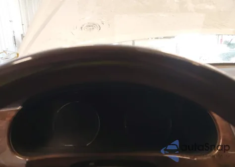 2011 Hyundai Equus Ultimate z USA, uszkodzony, nr VIN KMHGH4JF1BU036093